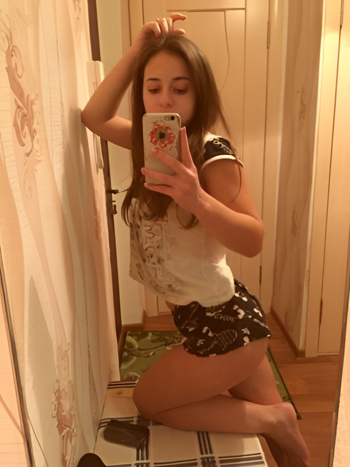 Гелена привлекальеная девушка из Ярцево цена от 10000 руб