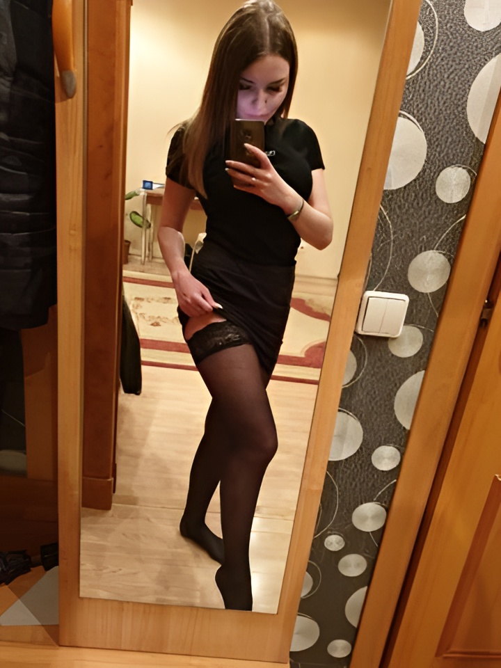 Ирина привлекальеная девушка из Ярцево цена от 1500 руб