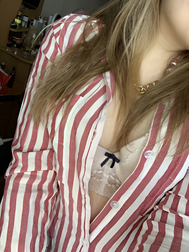 Милена привлекальеная девушка из Ярцево цена от 4000 руб