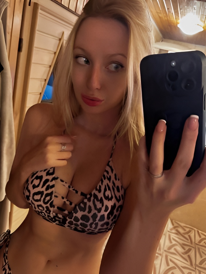 Рената привлекальеная девушка из Ярцево цена от 1500 руб