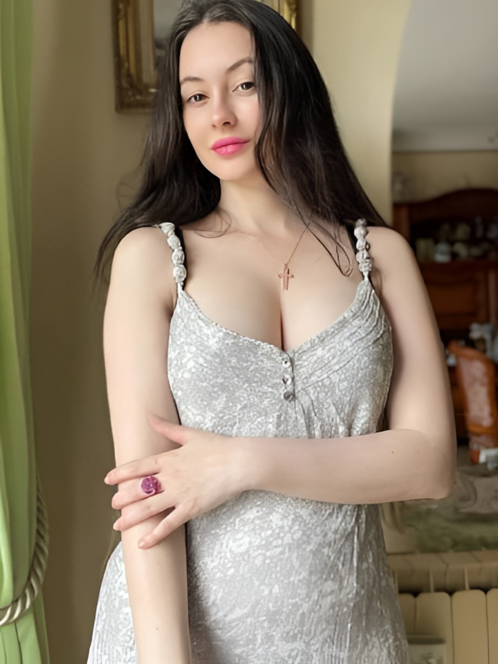 Валентина привлекальеная девушка из Ярцево цена от 4000 руб