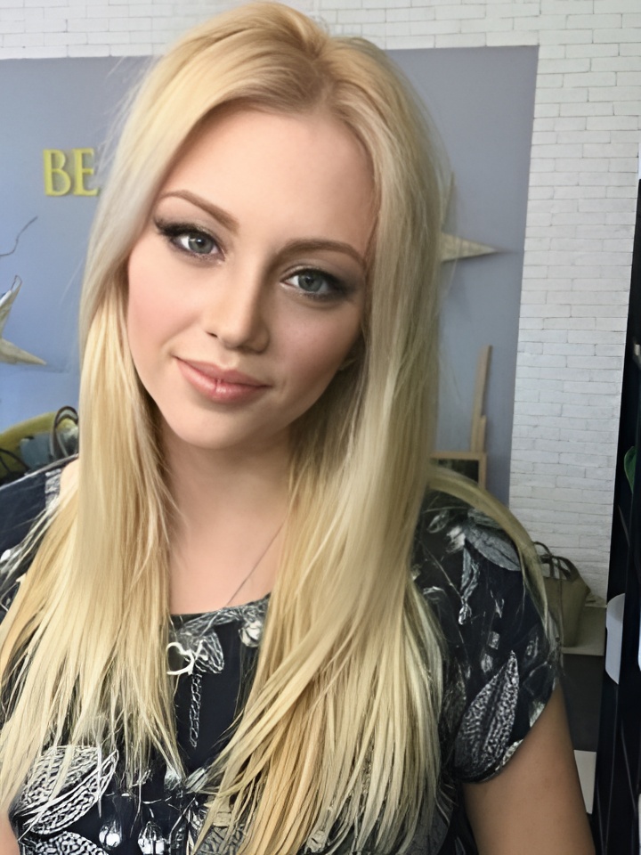 Жоржина привлекательная девушка из Ярцево цена от 10000 руб