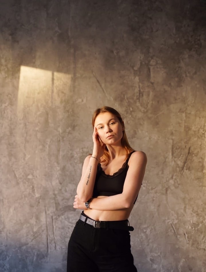 Ульяна привлекальеная девушка из Ярцево цена от 8000 руб