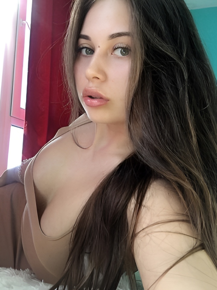 Индивидуалка Лаура, доступна для личного знакомства от 10000 руб