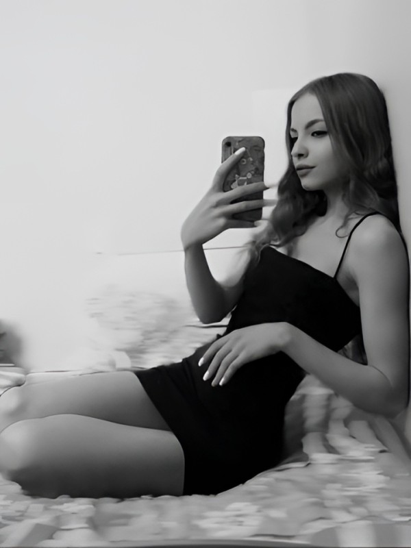 Беатриса привлекательная девушка из Ярцево цена от 3000 руб