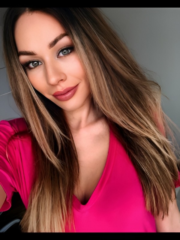 Ирина привлекательная девушка из Ярцево цена от 3000 руб