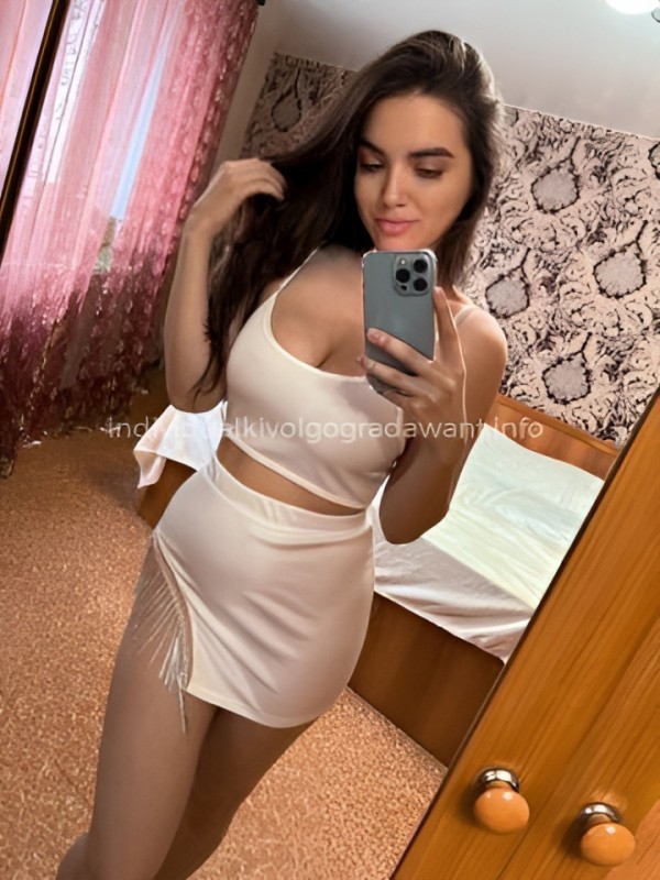 Ульяна привлекательная девушка из Ярцево цена от 10000 руб