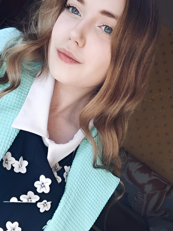 Юна привлекательная девушка из Ярцево цена от 2500 руб