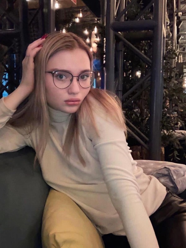 Марго привлекательная девушка из Ярцево цена от 3000 руб