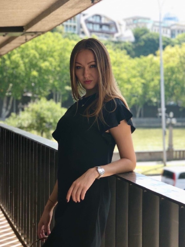 Клава привлекательная девушка из Ярцево цена от 3500 руб