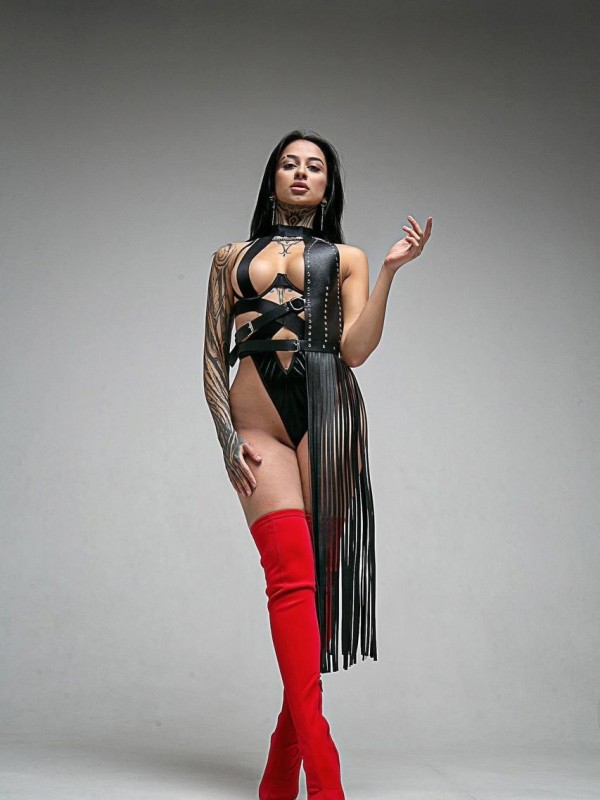 Таня привлекательная девушка из Ярцево цена от 7000 руб