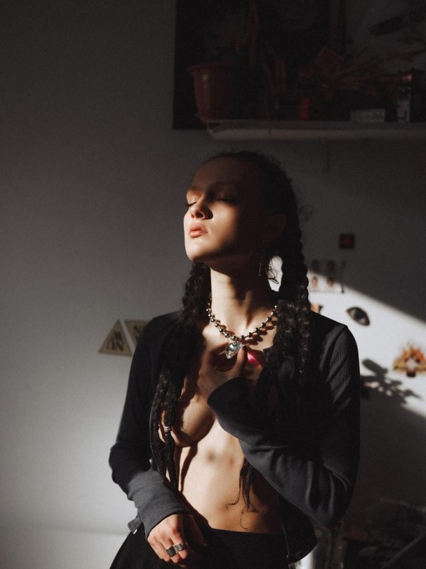 Надежда привлекательная девушка из Ярцево цена от 6000 руб